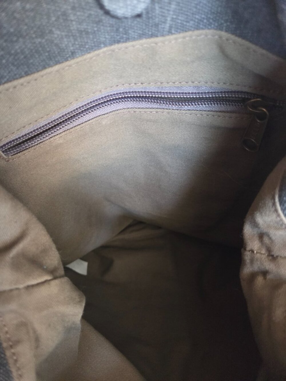 FEED Projects Work Bag Crossbody Tote. - Picture 6 of 8